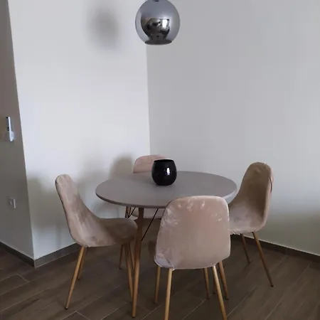 Peramos Apartment
